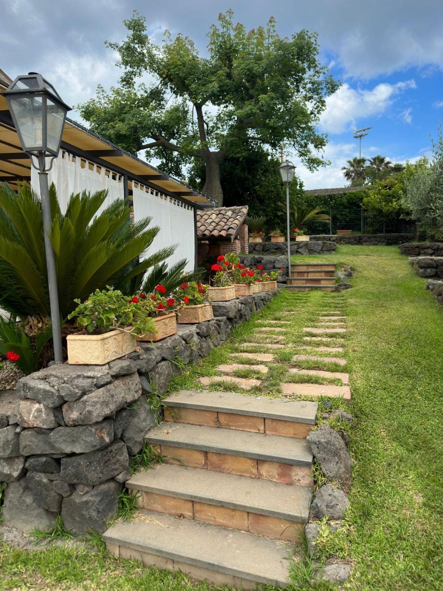 Villa Del Sole Valverde  外观 照片